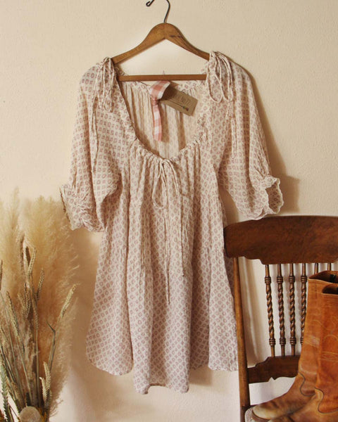 Lavender Cotton Dress: Featured Product Image