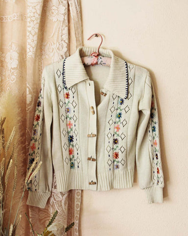 On Hold~ Vintage Fleur Toggle Sweater