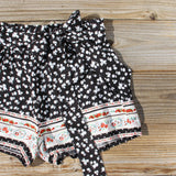 70's Charmer Shorts in Black: Alternate View #2