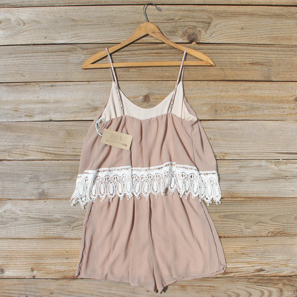 Sienna Lace Romper: Featured Product Image