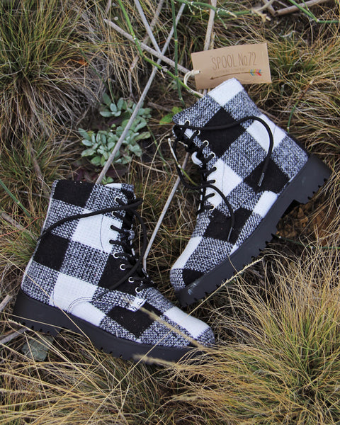 Buffalo store plaid booties