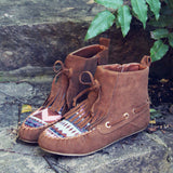 The Chinook Moccasins: Alternate View #3