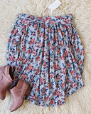 Crescent Flower Top in Gray: Alternate View #5