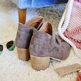 Dark Nordic Boots: Alternate View #3