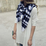 Flurries Basic Tee in White: Alternate View #4