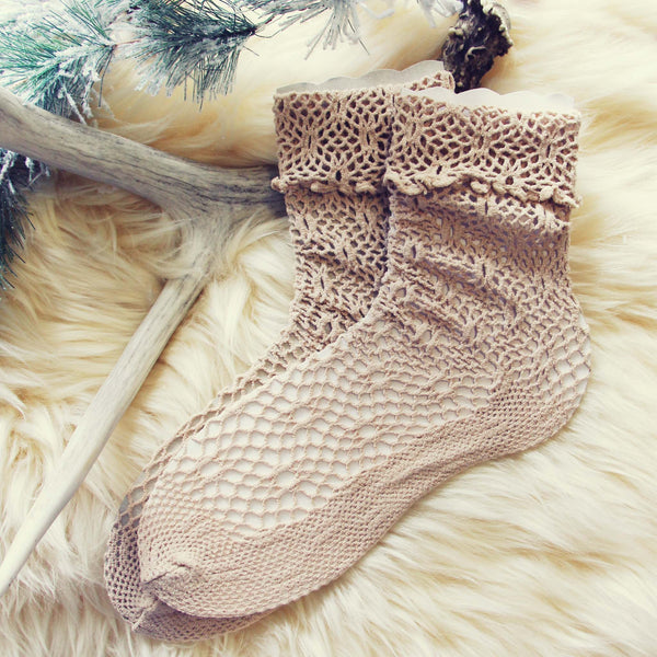 Lace & Snow Socks in Coco: Featured Product Image
