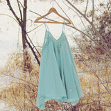 The Linden Layering Tunic in Sage: Alternate View #1