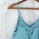 The Linden Layering Tunic in Sage: Alternate View #3