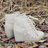 Meadow Lace Booties in Cream: Alternate View #3