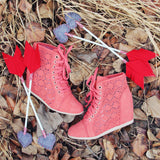Meadow Lace Booties in Rose: Alternate View #4