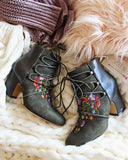 Oliver Booties: Alternate View #4