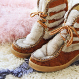 Ski Trip Vintage Snow Boots: Alternate View #2