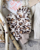 Snowy Birch Gloves: Alternate View #3