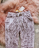 Softest Loungers: Alternate View #2