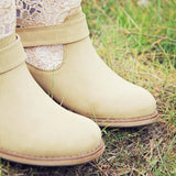 Stormy Desert Lace Boots: Alternate View #2