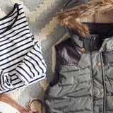 Suncadia Hooded Vest: Alternate View #3