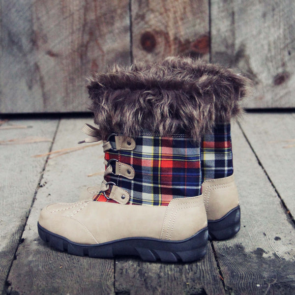 Tartan Flurries Snow Boots in Smoke