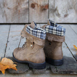 The Lodge Boots in Ash: Alternate View #3