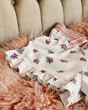 Thermal Ruffle Shorts: Alternate View #3