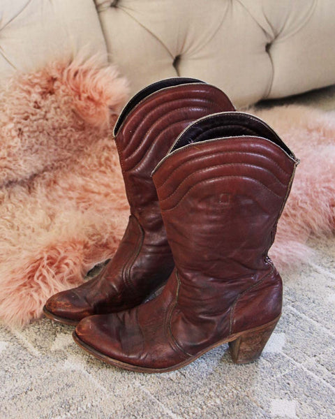 Vintage Sunrise Boots: Featured Product Image
