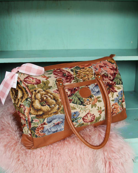 Vintage Tapestry Tote: Featured Product Image