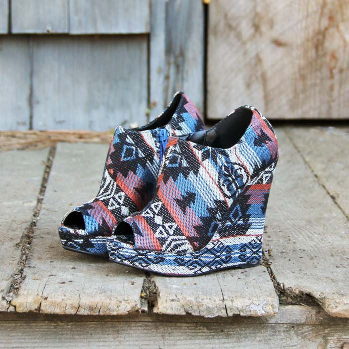 Desert wedge hotsell