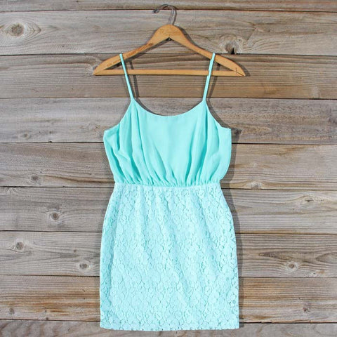 Midnight Lace Dress in Mint