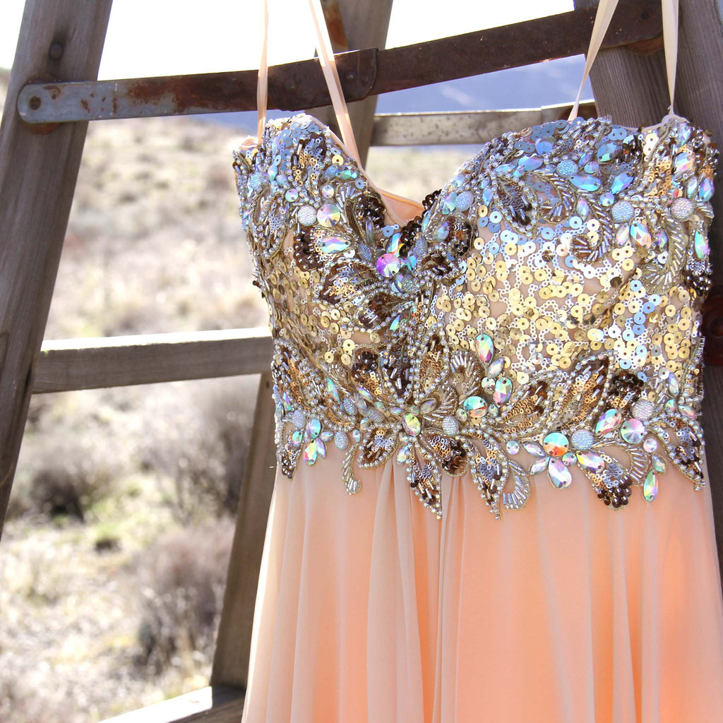 Spool Couture Desert Goddess Dress, Glittering Party & Wedding Dresses from Spool 72. | Spool No.72 Spool Couture Desert Goddess Dress, Glittering Party & Wedding Dresses from Spool 72. | Spool No.72