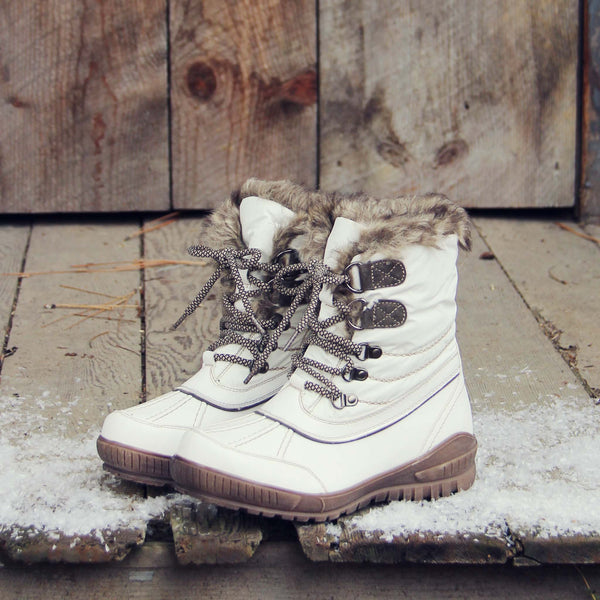 Snow Fort Boots: Featured Product Image