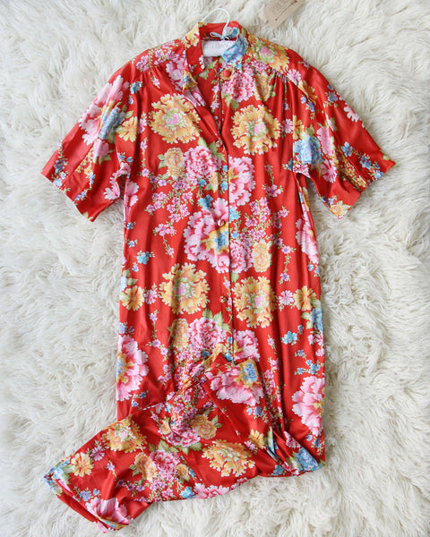 Vintage Chrysanthemum Dress Set: Featured Product Image
