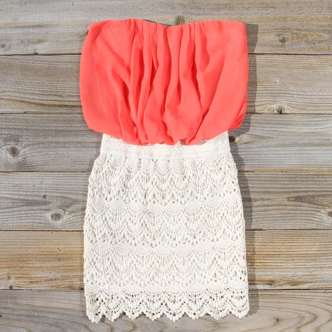 Bewilder Lace Dress in Coral