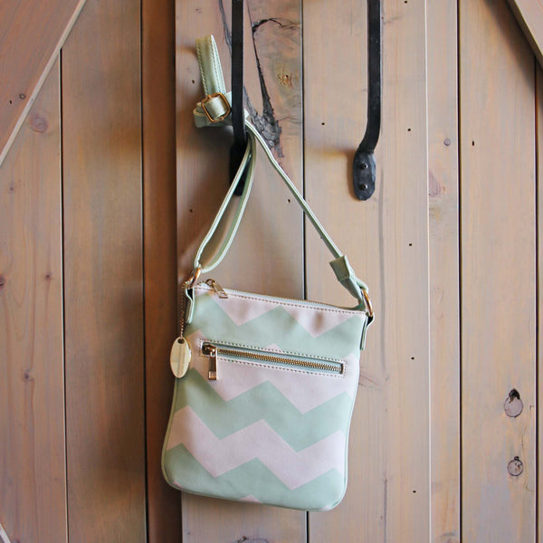 The Chevron Cross Body Tote in Mint: Featured Product Image