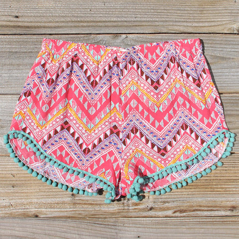 Cloud Break Native Shorts in Pink
