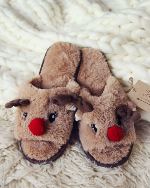 Dreamy Reindeer Slippers: Featured Product Image