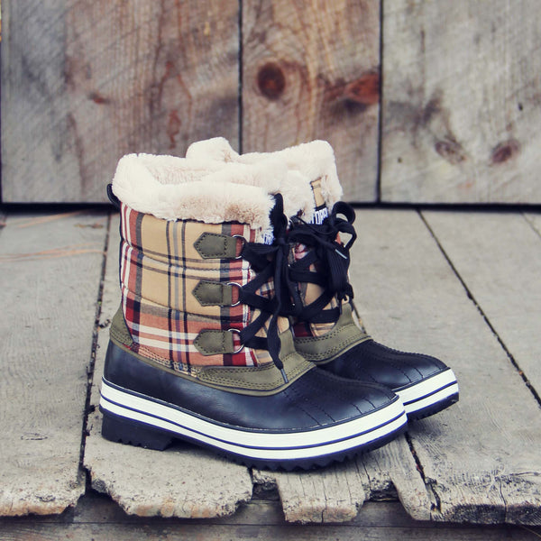 Eskimo Plaid Snow Boots: Featured Product Image