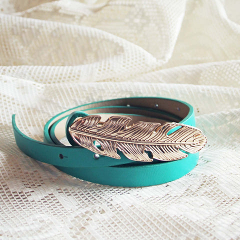 Feather Tale Belt in Meadow