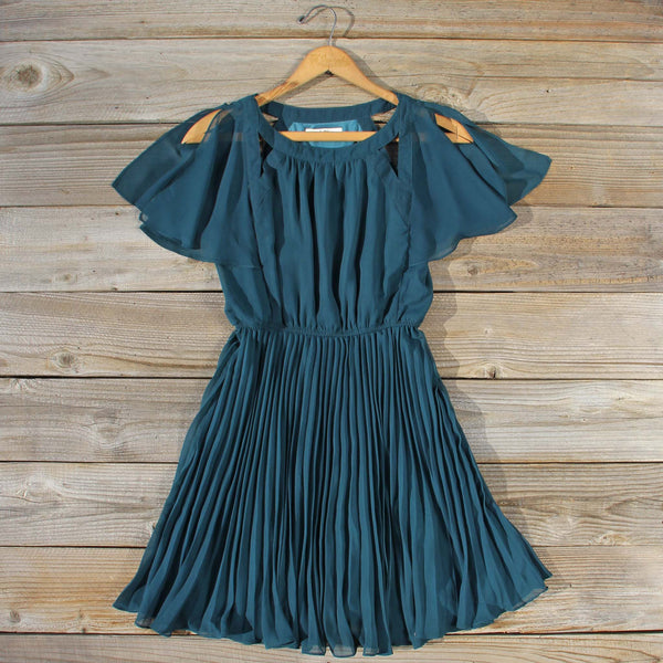 Fern Bluff Dress: Featured Product Image