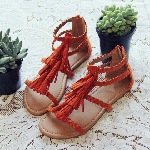 Fescue Fringe Sandals