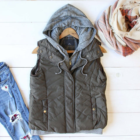 Forest Smoke Hooded Vest in Olive