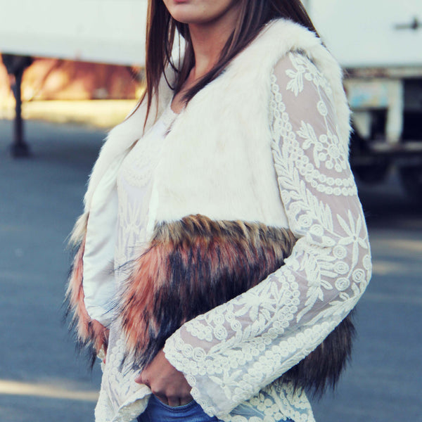 The Wyoming Faux Fur Vest: Featured Product Image