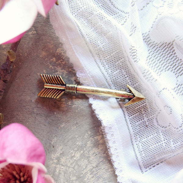 Golden Arrow Hairpiece: Featured Product Image