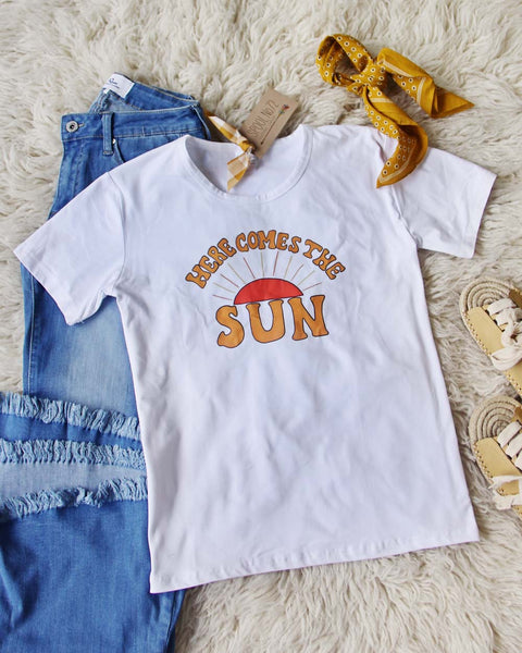 Here Comes The Sun Tee: Featured Product Image