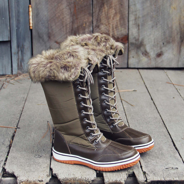 The Icelandic Snow Boots: Featured Product Image