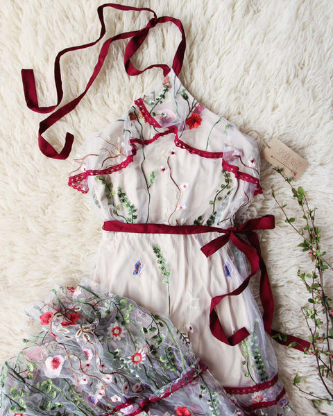 Le Jardin Maxi Dress: Featured Product Image