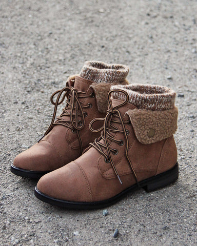The Nor'Easter Boots in Tan