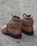 The Nor'Easter Boots in Tan: Alternate View #3