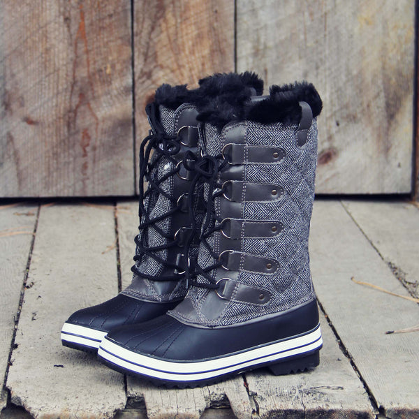 Sitka Snow Boots: Featured Product Image