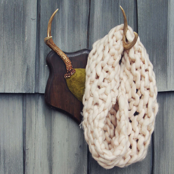 The Snowy Knit Scarf: Featured Product Image