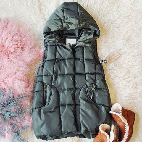 Snowy Seattle Vest in Olive