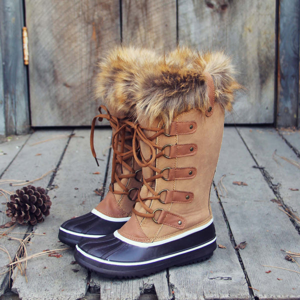 Spruce & Cedar Snow Boots: Featured Product Image